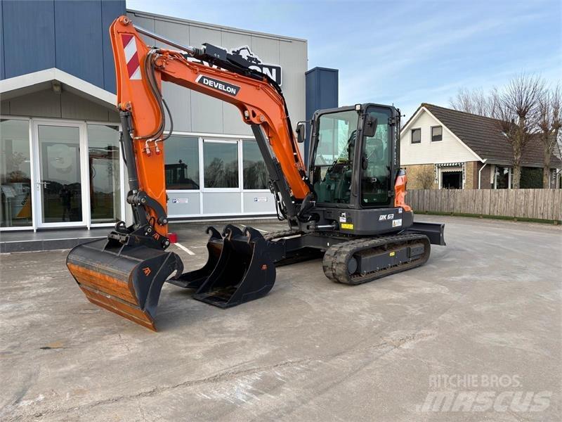 Develon DX63-7 Vidutinės galios ekskavatoriai 7-12 t