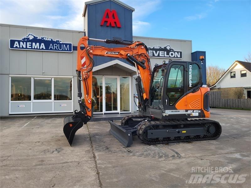 Develon DX85R-7 Vidutinės galios ekskavatoriai 7-12 t