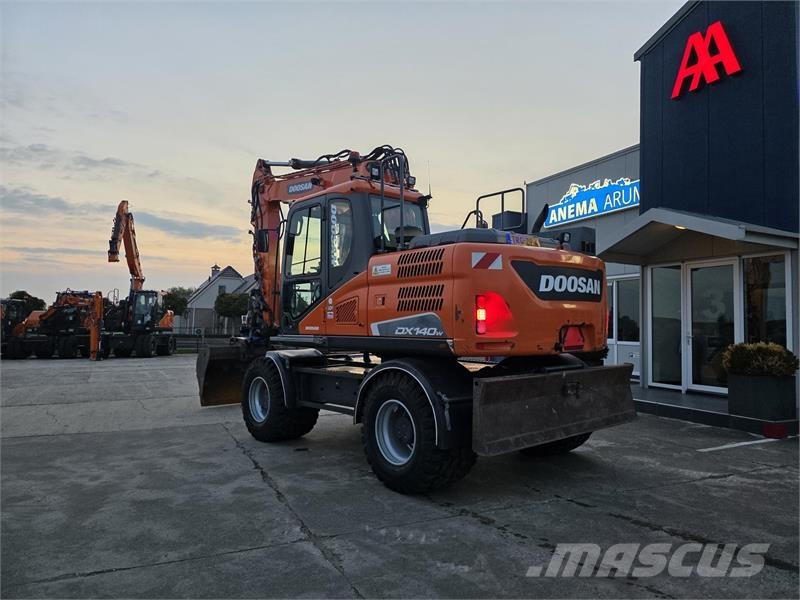 Doosan DX140W-5 Ratiniai ekskavatoriai
