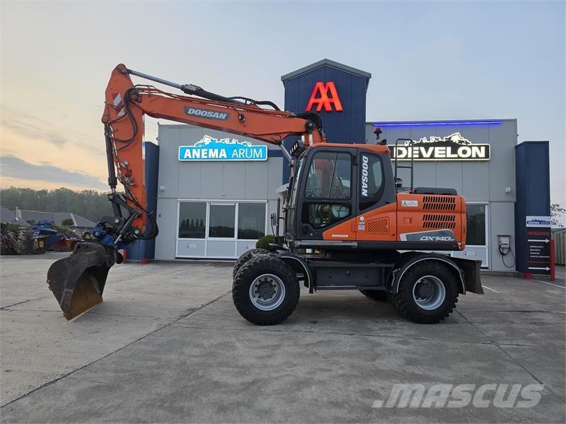 Doosan DX140W-5 Ratiniai ekskavatoriai