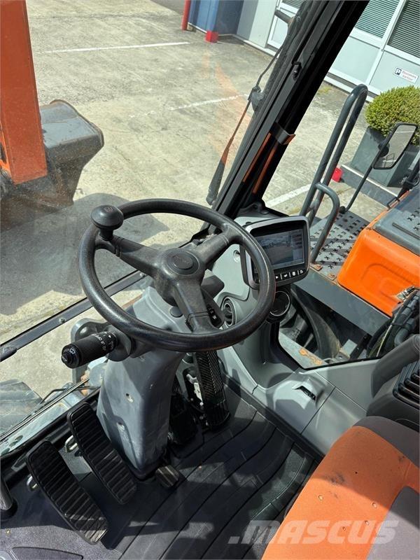 Doosan DX170W-5 Ratiniai ekskavatoriai