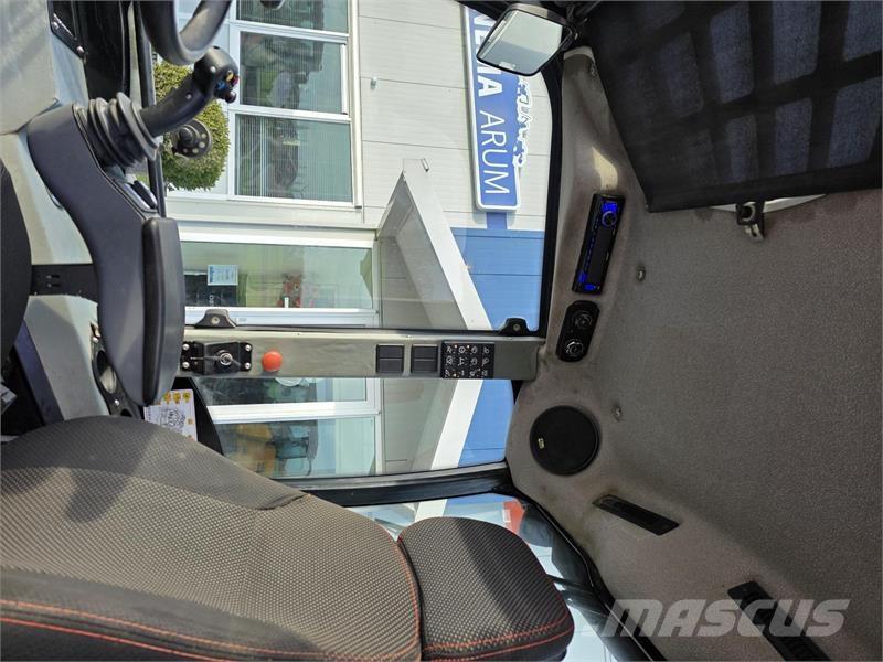 GiANT V761 Naudoti ratiniai krautuvai