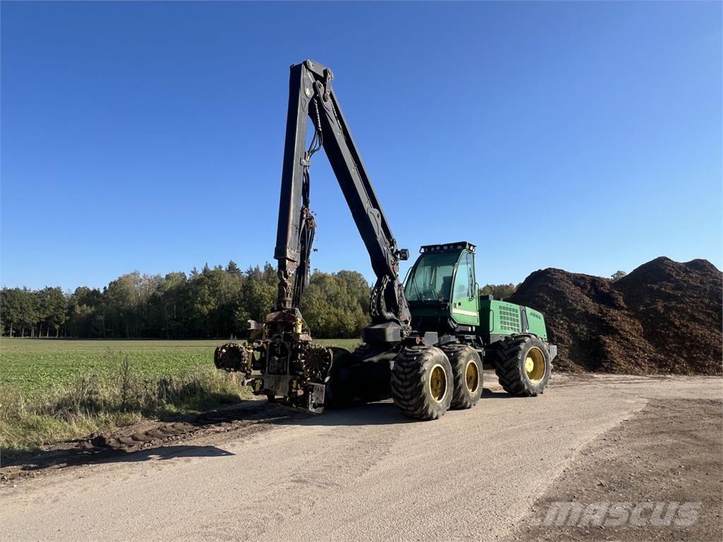 John Deere  Miško technika (Harvesteriai)