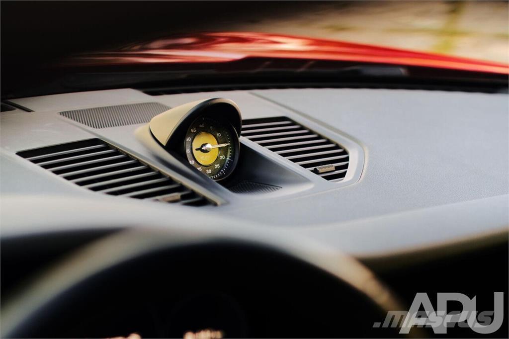 Porsche 911 Lengvieji automobiliai