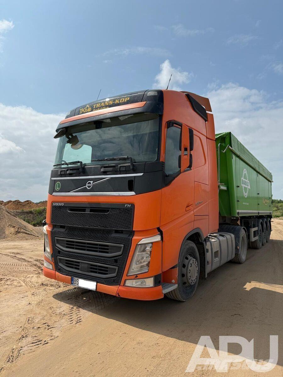 Volvo FH500 Savivarčių priekabų vilkikai