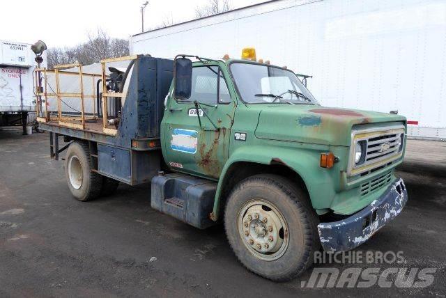Chevrolet C60 Platformos/ Pakrovimas iš šono