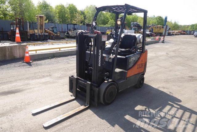 Doosan GC25P-5 Šakiniai krautuvai - Kita