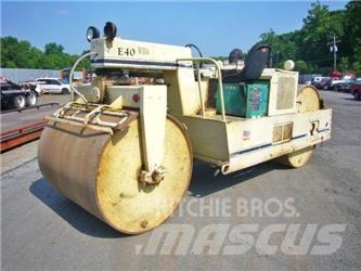 Ferguson 10-14B Kiti volai