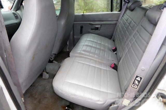 Ford Explorer Pikapai / Bortiniai sunkvežimiai