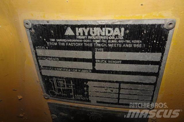 Hyundai 70D-7E Šakiniai krautuvai - Kita