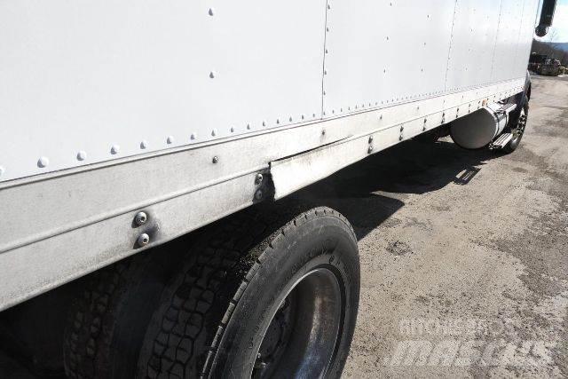 Kenworth T300 Sunkvežimiai su dengtu kėbulu