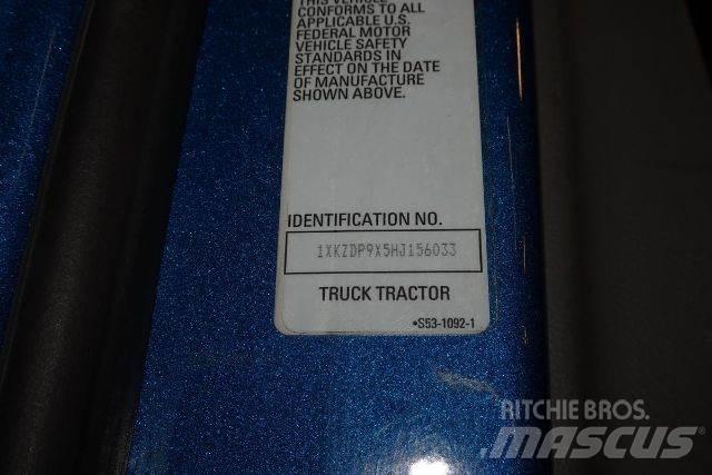 Kenworth T880 Važiuoklė su kabina