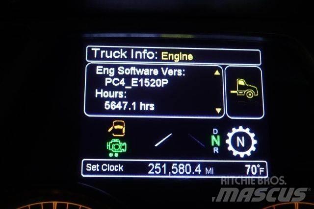 Peterbilt 579 Važiuoklė su kabina