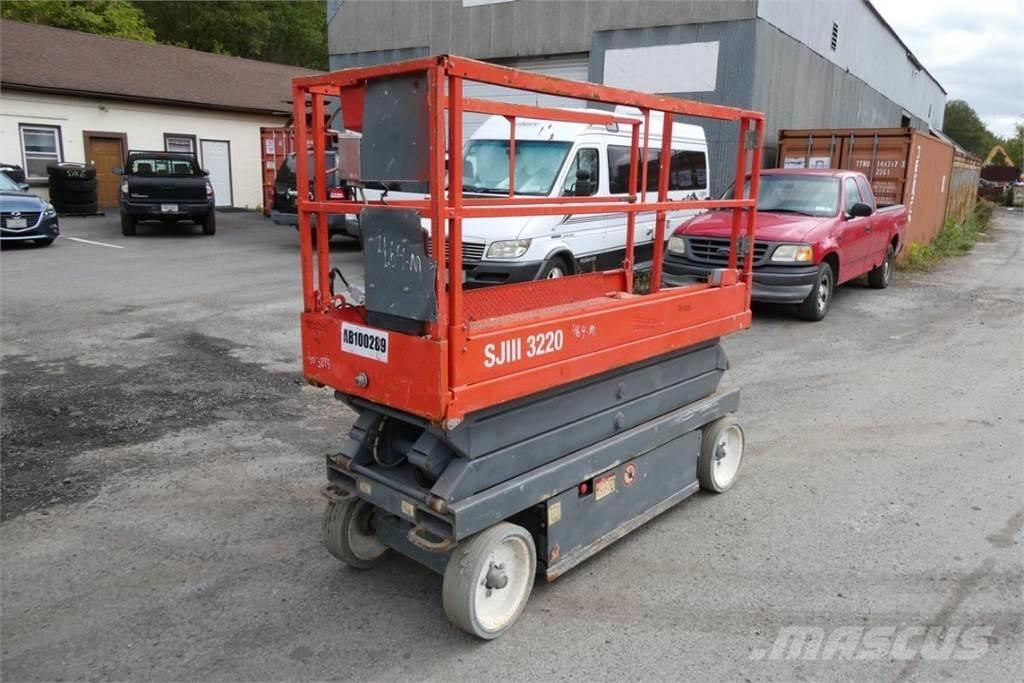 SkyJack SJ3220 Statyba - Kita
