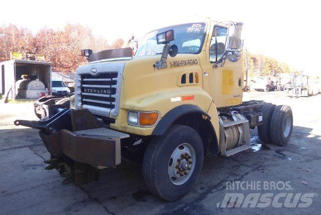 Sterling L8500 Važiuoklė su kabina