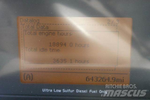 Volvo VNM42T Važiuoklė su kabina