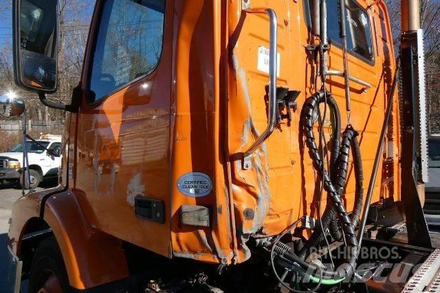 Volvo VNM42T Važiuoklė su kabina