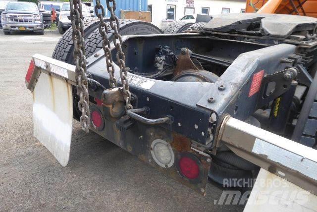 Volvo VNM64T Važiuoklė su kabina