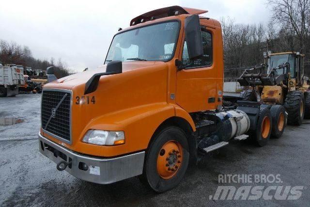 Volvo VNM64T Važiuoklė su kabina