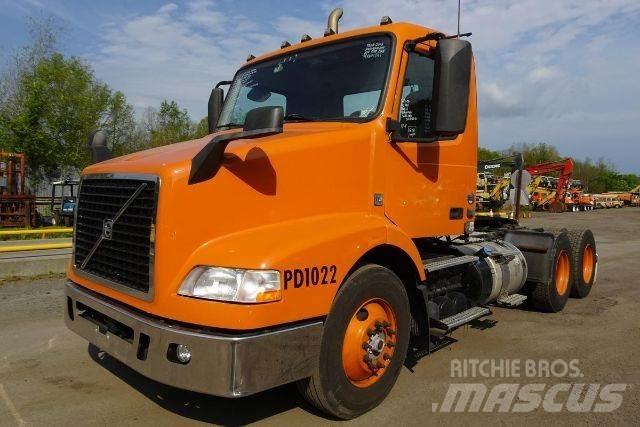 Volvo VNM64T Važiuoklė su kabina