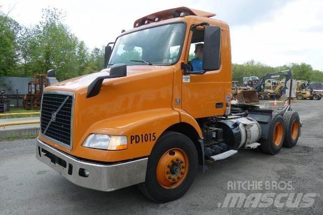 Volvo VNM64T Važiuoklė su kabina