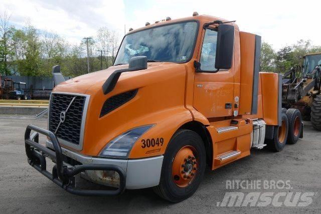 Volvo VNR64T300 Važiuoklė su kabina