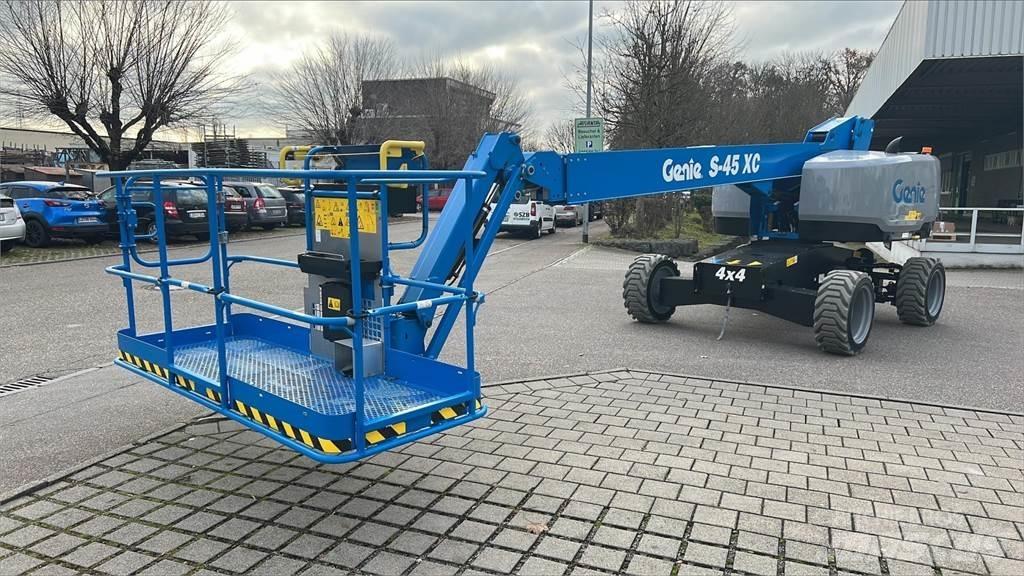 Genie S-45 XC Alkūniniai keltuvai
