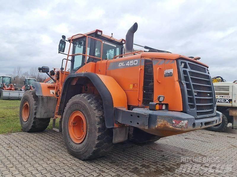 Doosan DL450-3 Naudoti ratiniai krautuvai