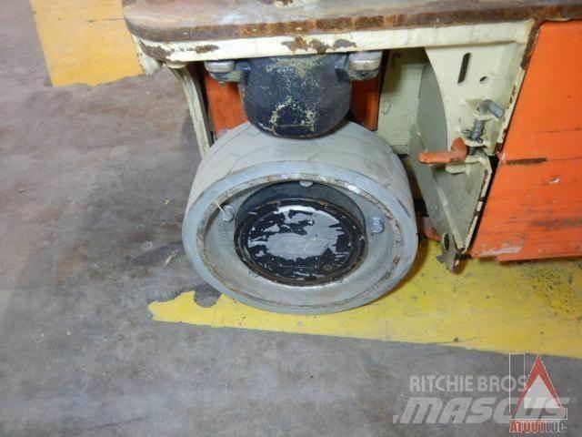 JLG 1230ES Alkūniniai keltuvai