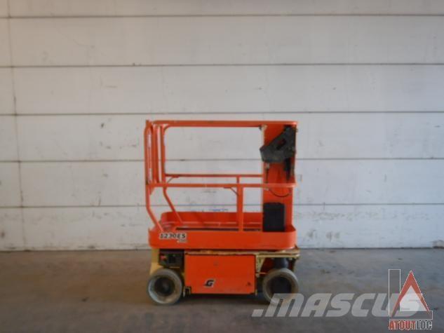 JLG 1230ES Alkūniniai keltuvai