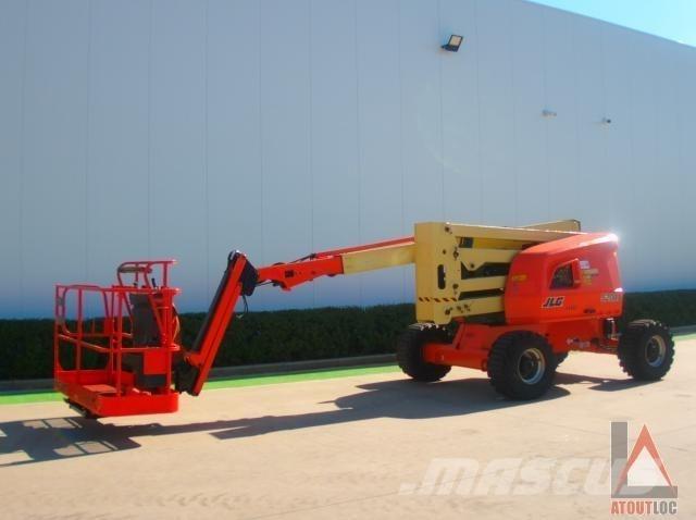 JLG 520AJ Alkūniniai keltuvai