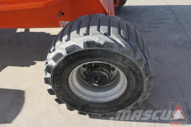 JLG 520AJ Alkūniniai keltuvai