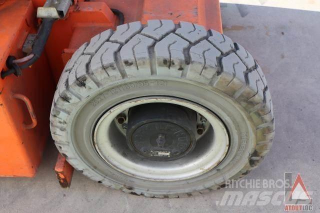 JLG E300AJP Alkūniniai keltuvai