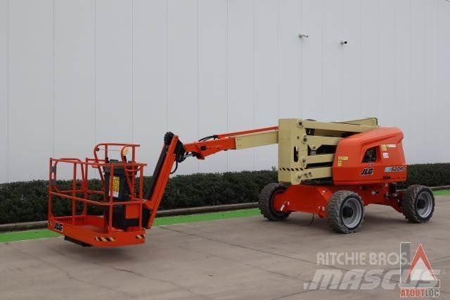 JLG EC 520AJ Alkūniniai keltuvai