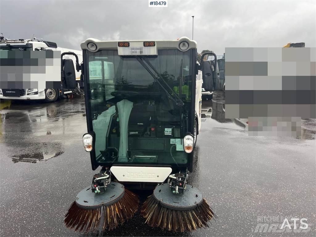 Boschung S2 sweeper Šlavimo sunkvežimiai