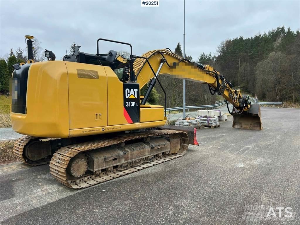 CAT 313FL Vikšriniai ekskavatoriai