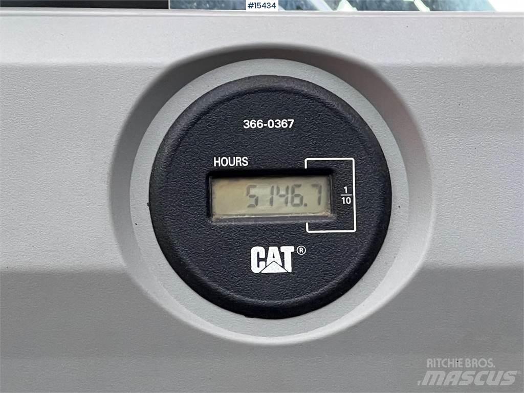 CAT 336F Vikšriniai ekskavatoriai