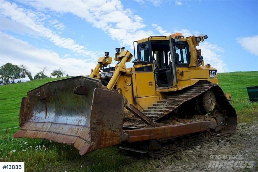 CAT D6T Vikšriniai buldozeriai