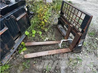 CAT Pallet Forks Statyba - Kita