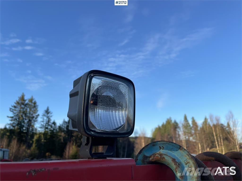 Doll P3H-Z18 Kitos puspriekabės