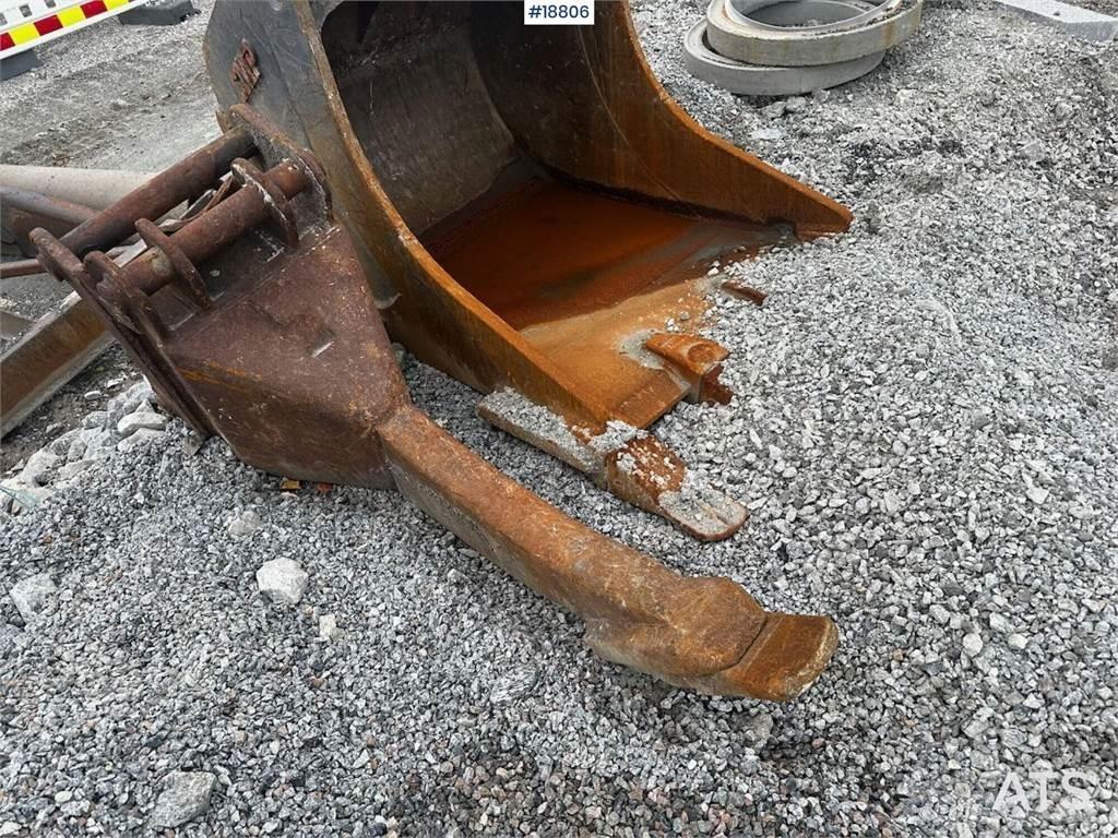 Doosan DX225LC Vikšriniai ekskavatoriai