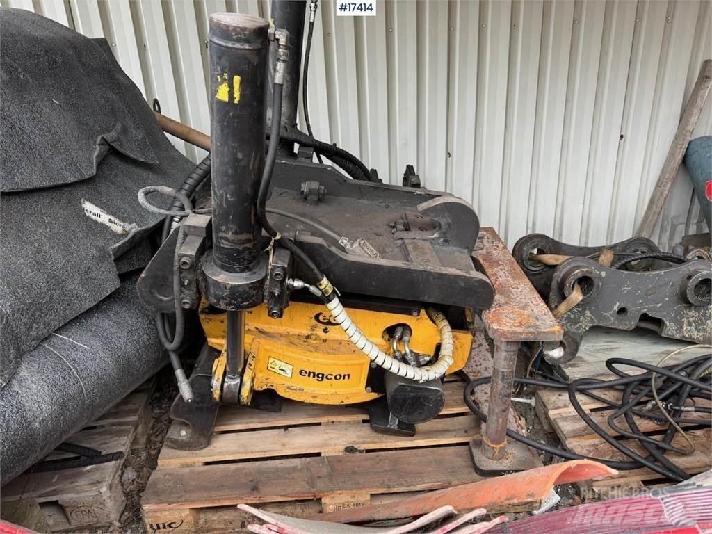 Engcon Rototilt Kiti naudoti statybos komponentai