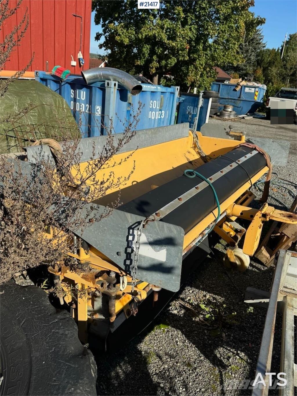 Falköping litter box Transportas - Kita