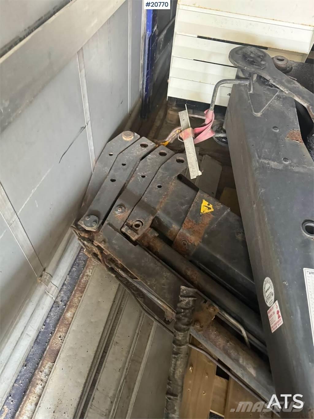 Hiab 125-4 Crane Kita