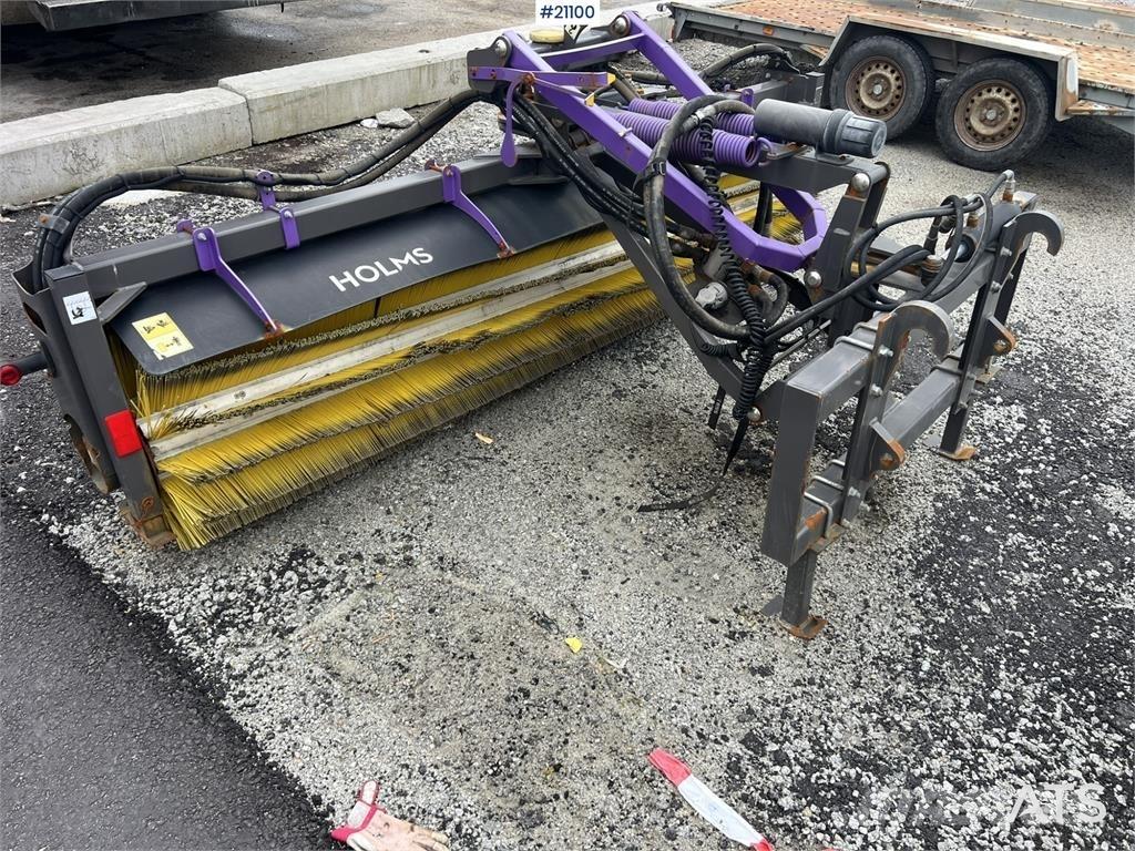 Holms SL-2.8 sweeper Statyba - Kita