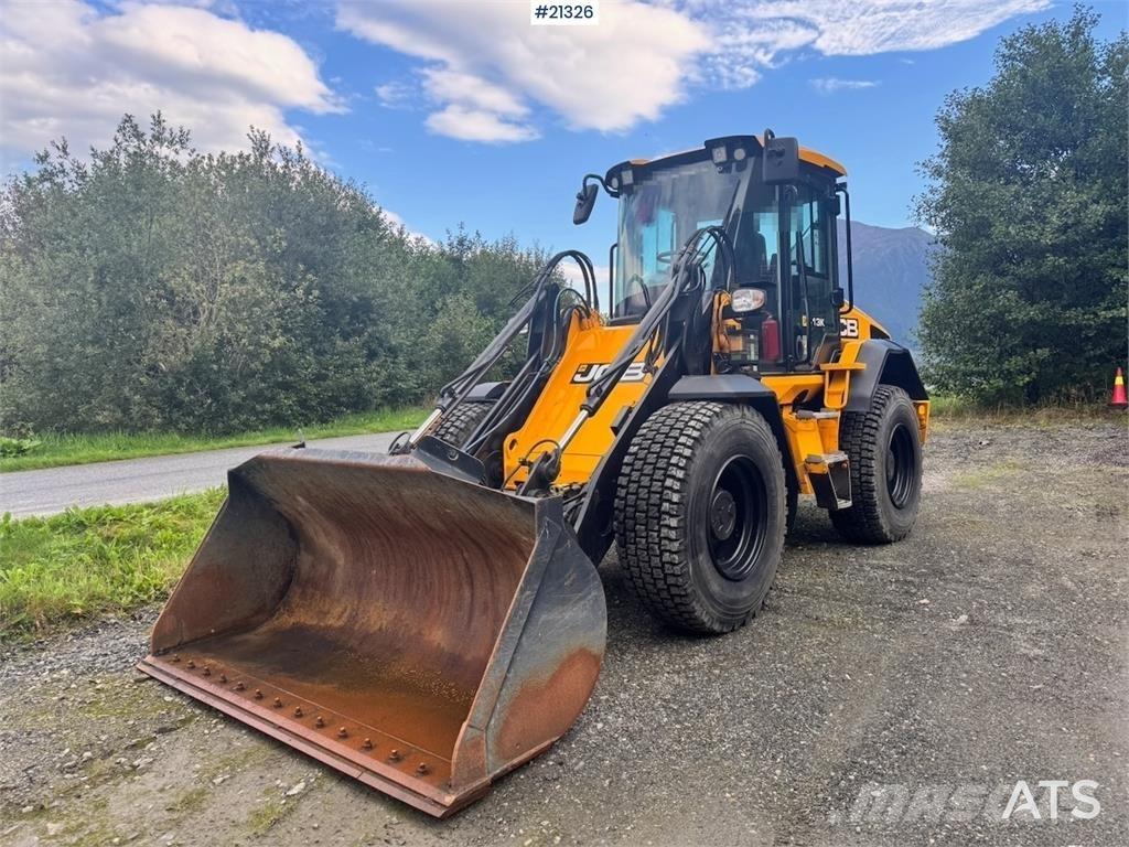 JCB 413K Naudoti ratiniai krautuvai