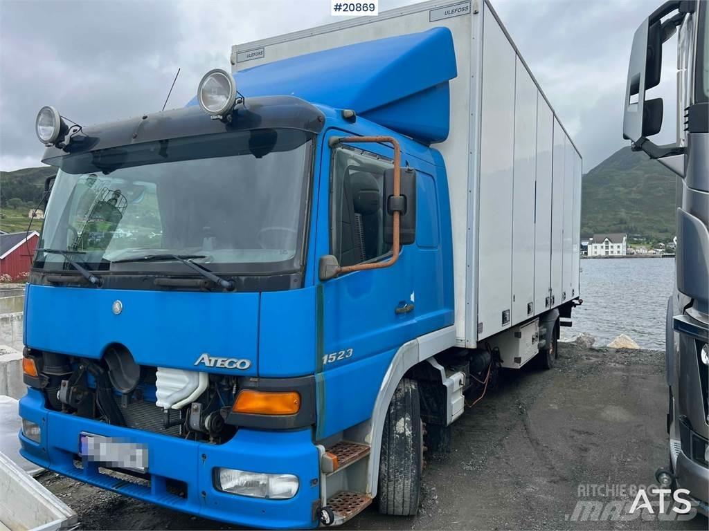 Mercedes-Benz 1523 Sunkvežimiai su dengtu kėbulu