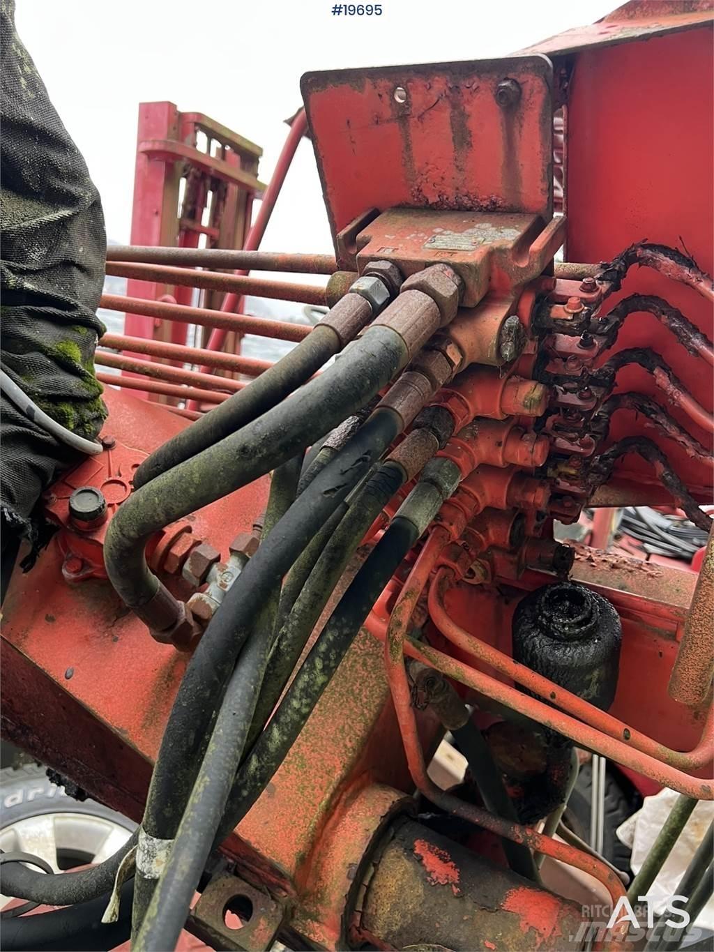Palfinger PK 3500A Kiti kranai
