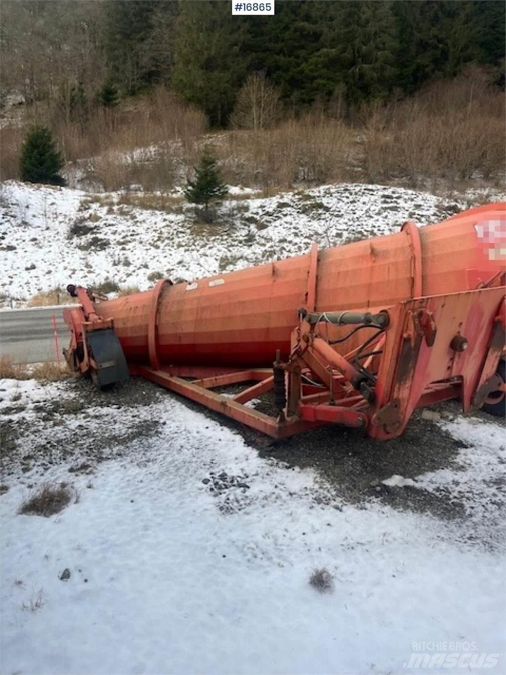 Tellefsdal D-Plow Transportas - Kita