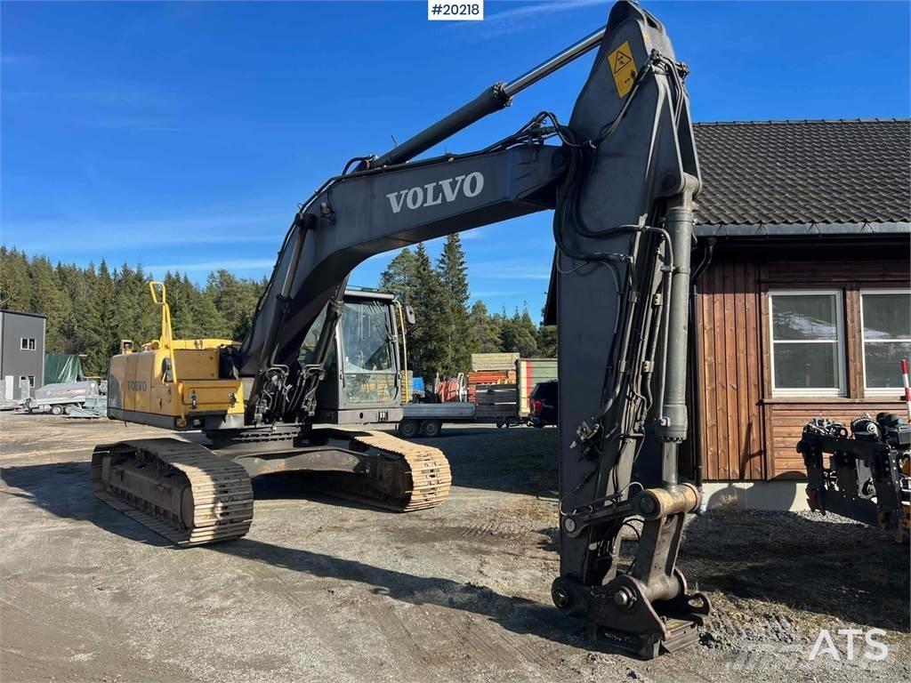 Volvo EC240CL Vikšriniai ekskavatoriai